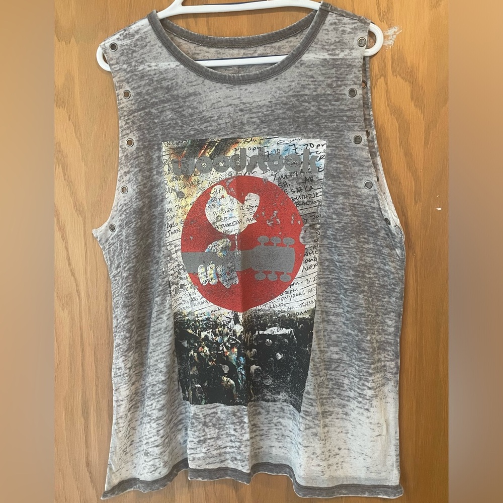 Woodstock Burnout Tank